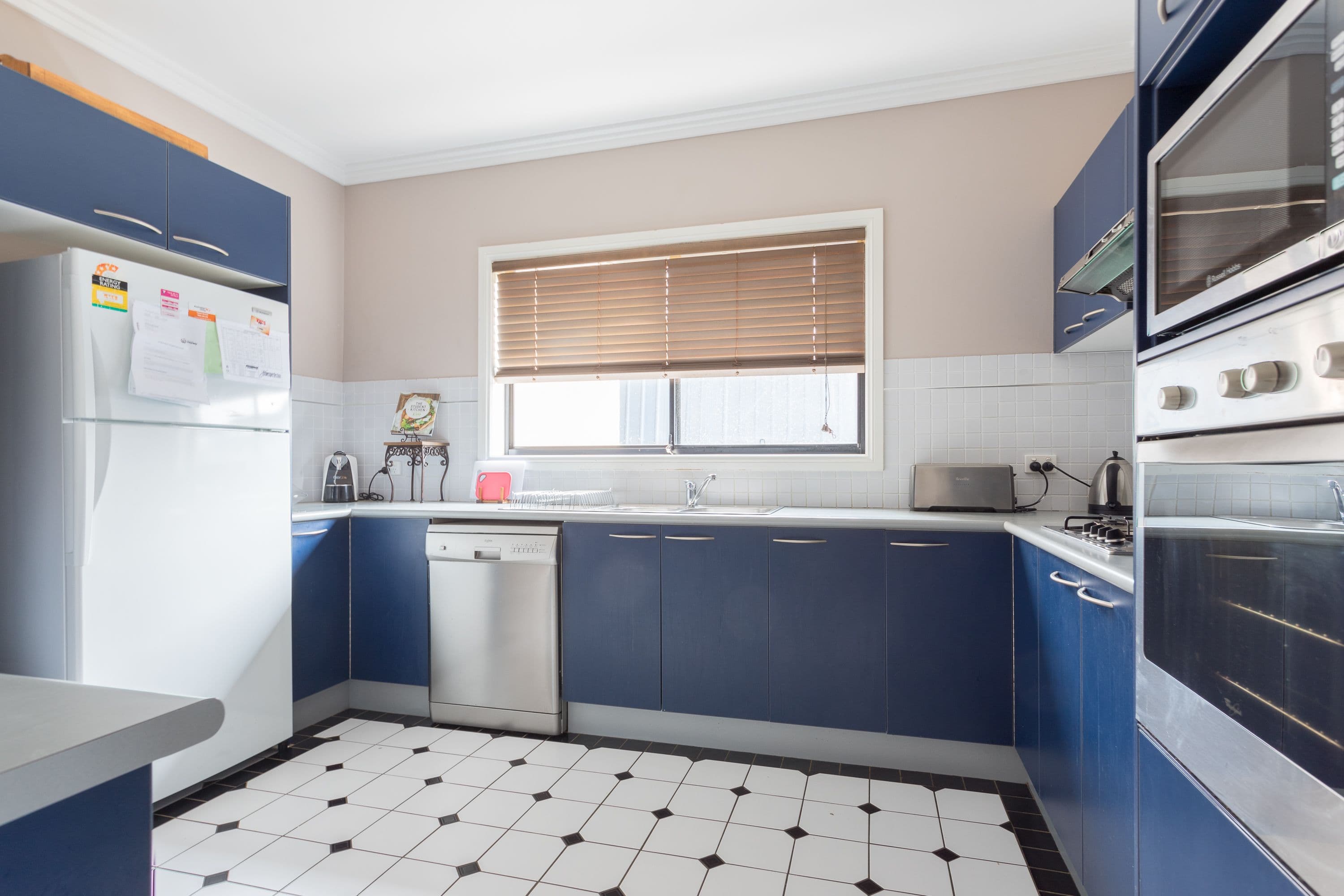 14 Emily Place, Orange - Thumbnail 6