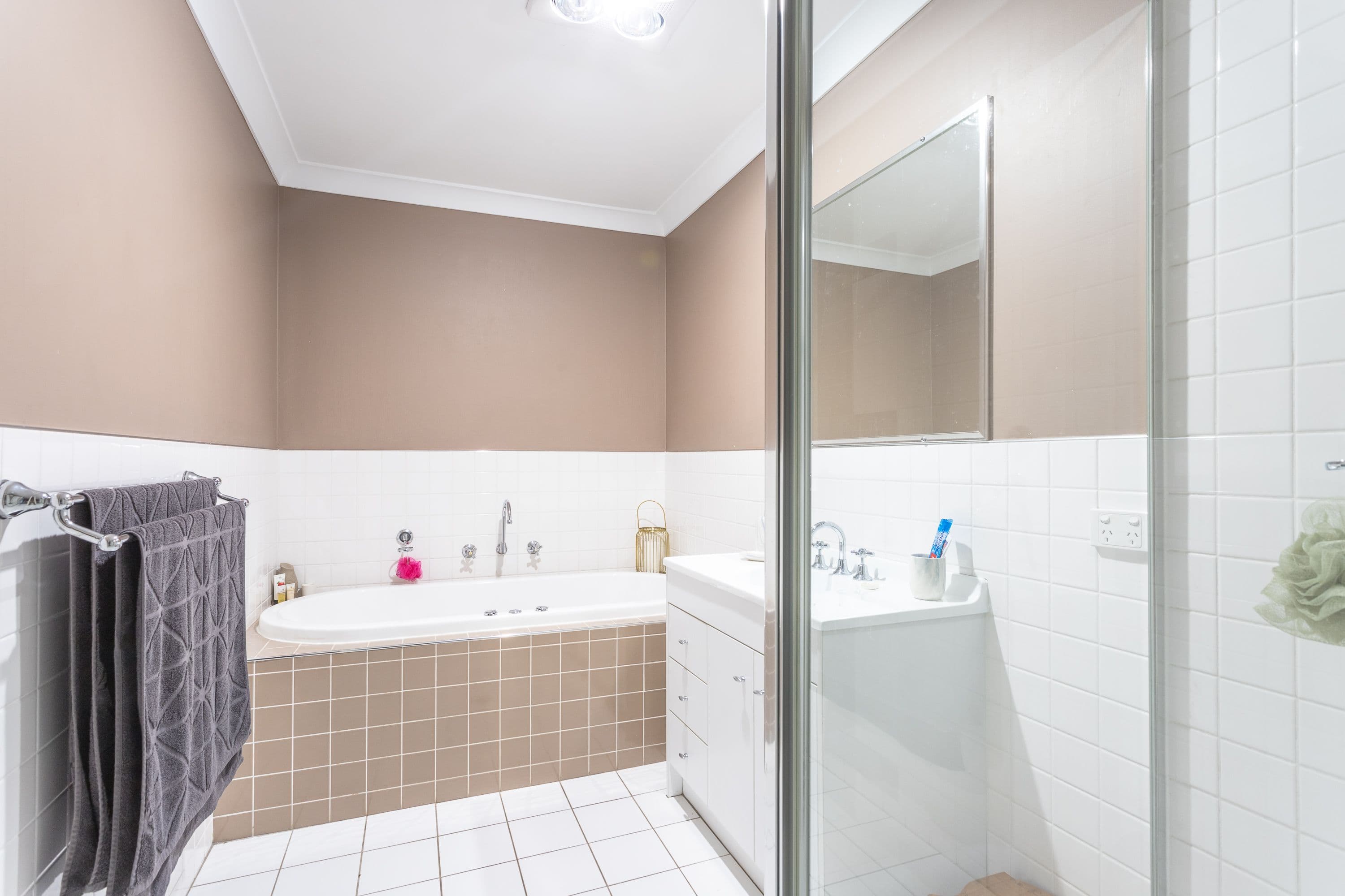 14 Emily Place, Orange - Thumbnail 8