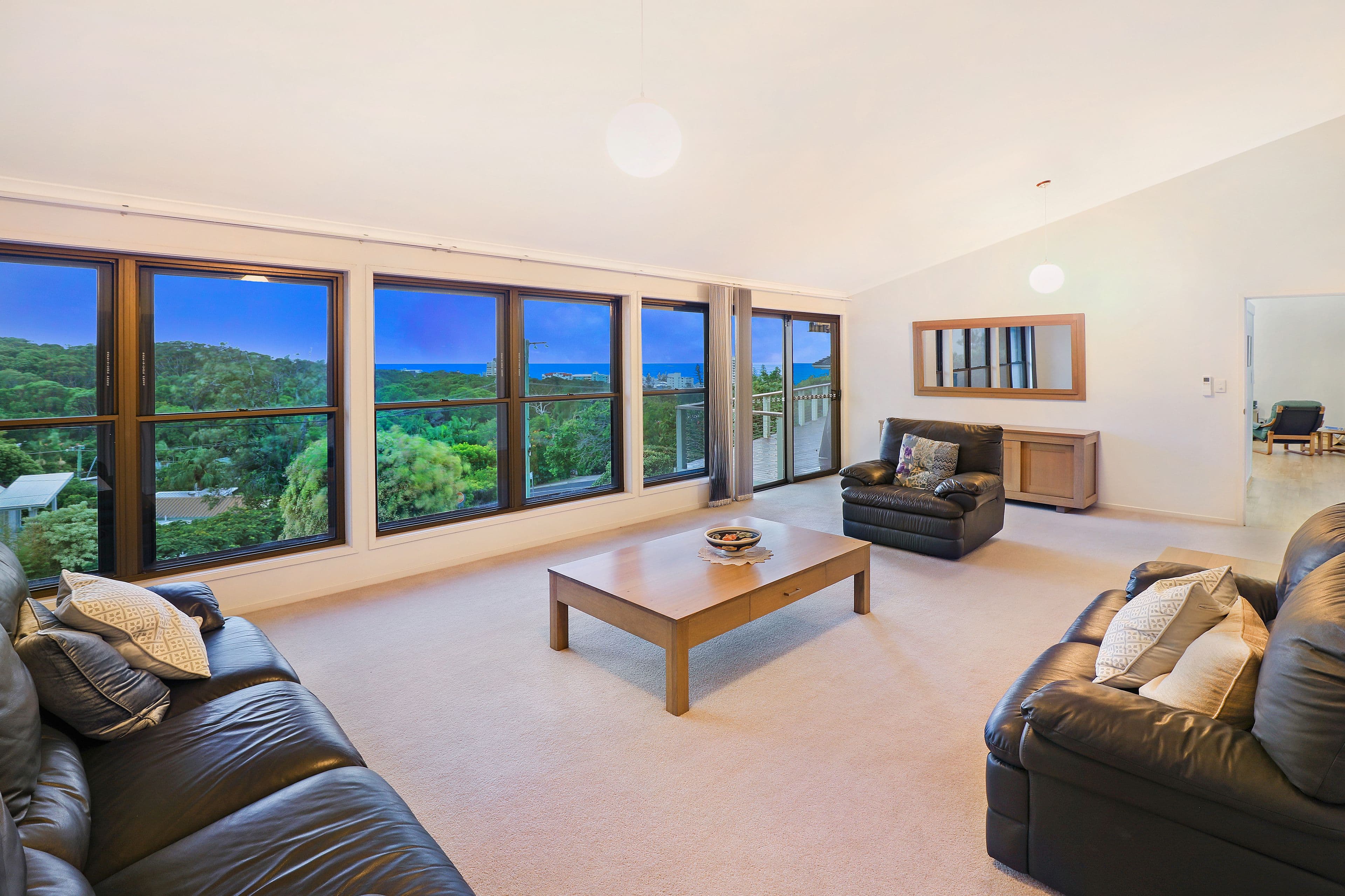 19 Tantula Road East, Alexandra Headland QLD 4572, Alexandra Headland - Thumbnail 4