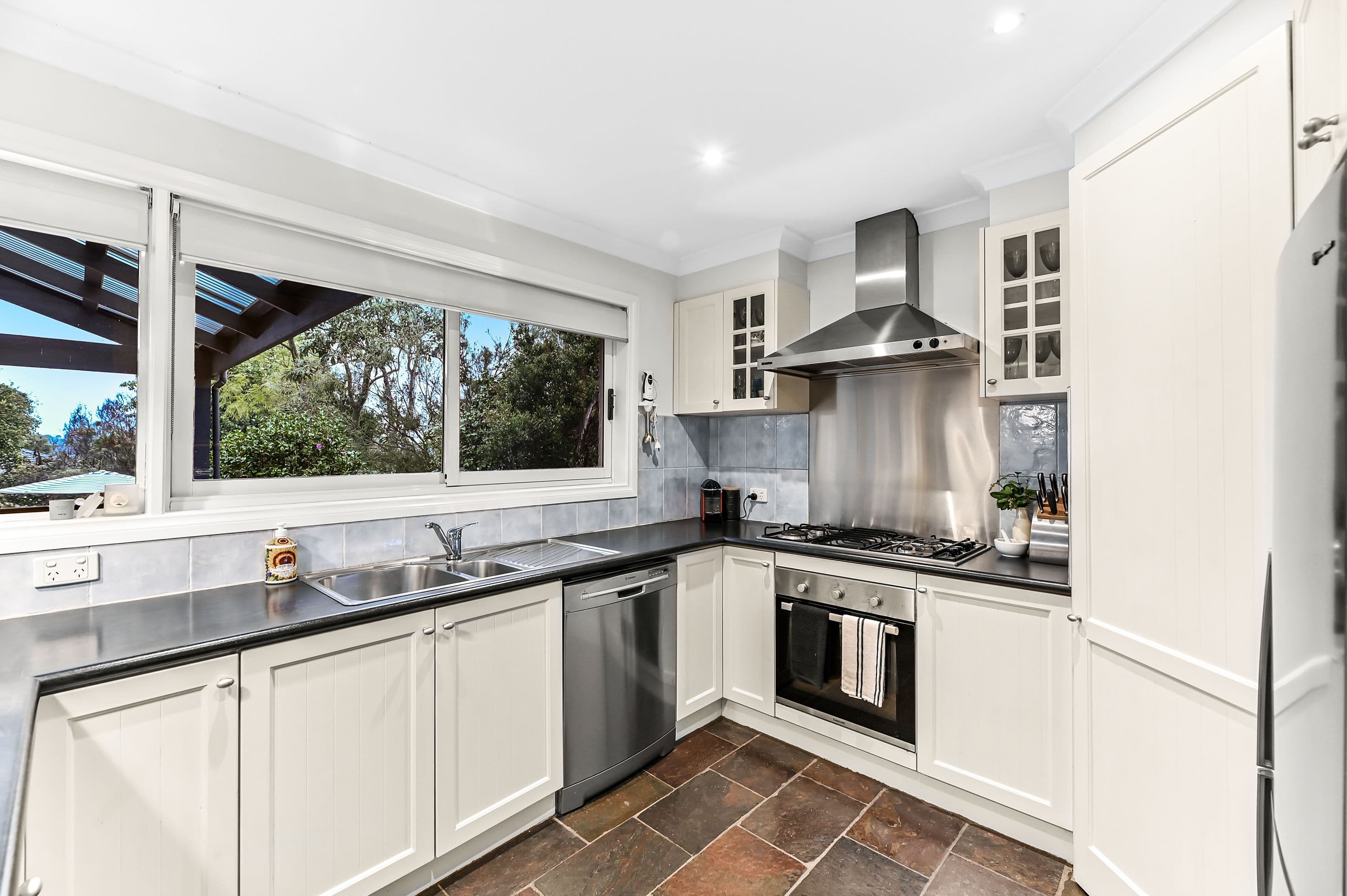 4 Minchinbury Drive, Vermont South VIC 3133, Vermont South - Thumbnail 6
