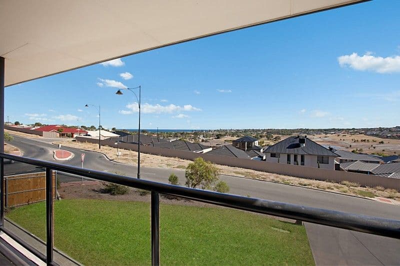 12 Albany Way, SEAFORD RISE SA 5169, Seaford Rise - Thumbnail 2