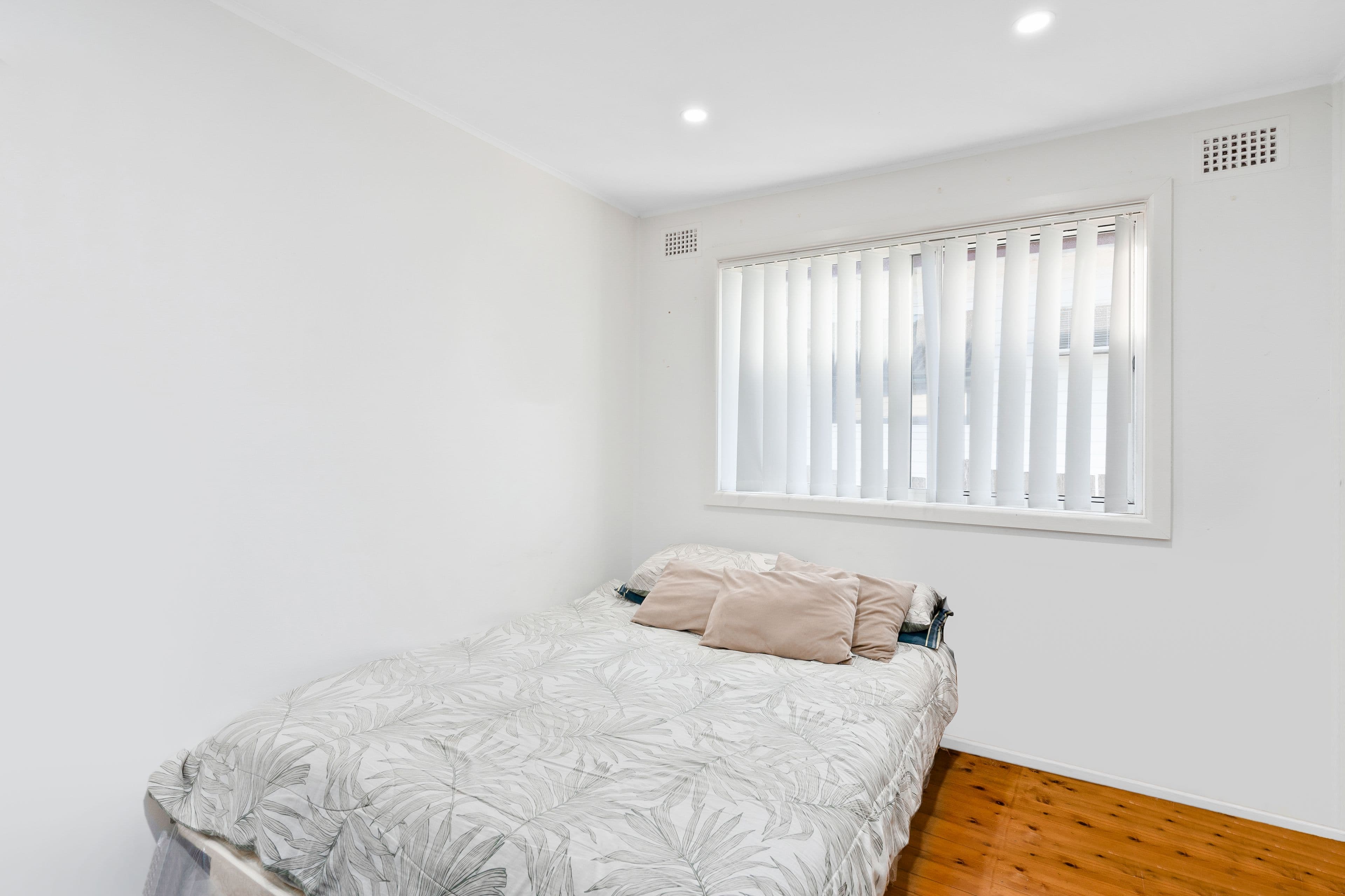 8 Jaffa Street, Fairfield West NSW 2165, Fairfield West - Thumbnail 4