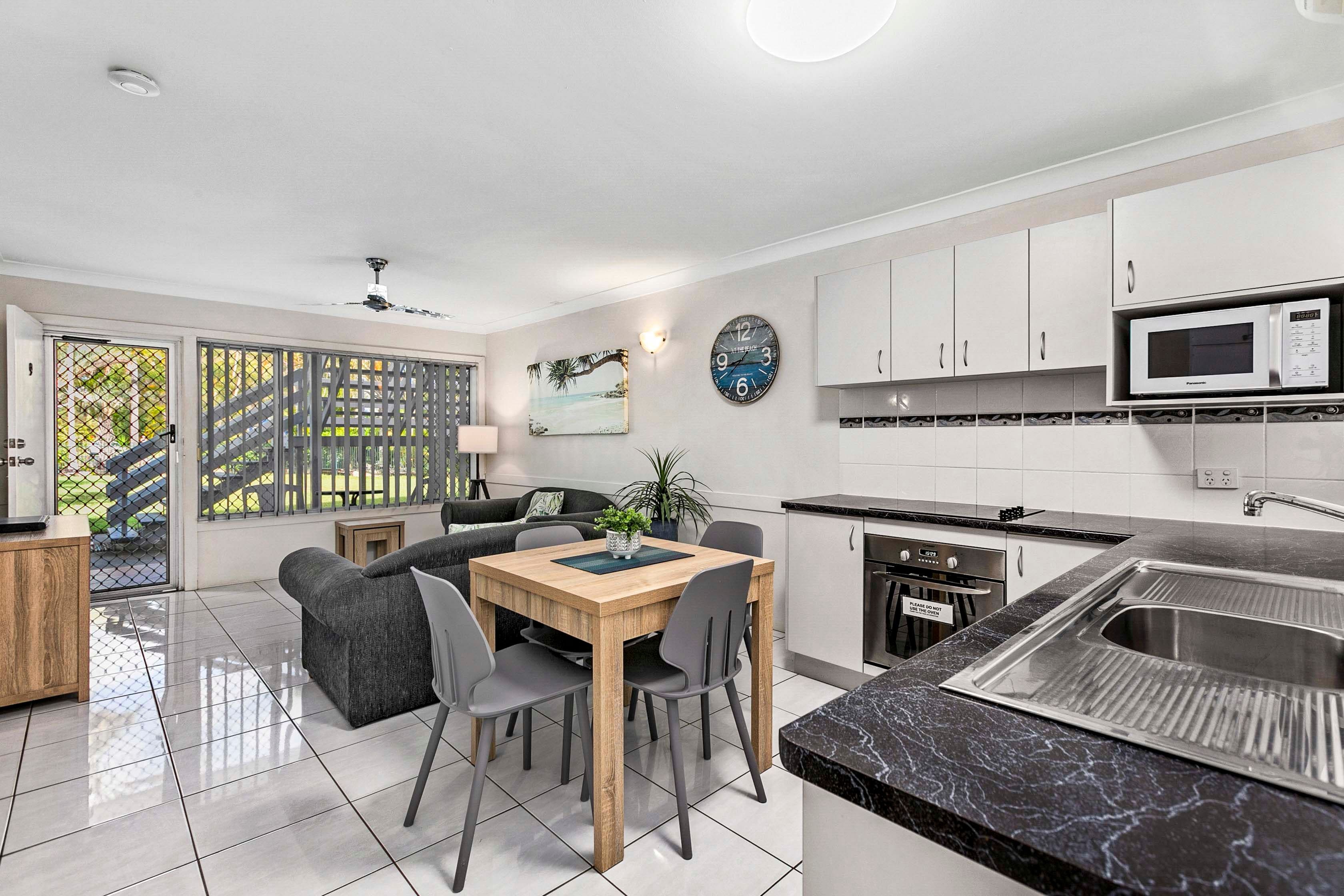477 Esplanade, Torquay QLD 4655, Torquay - Thumbnail 5