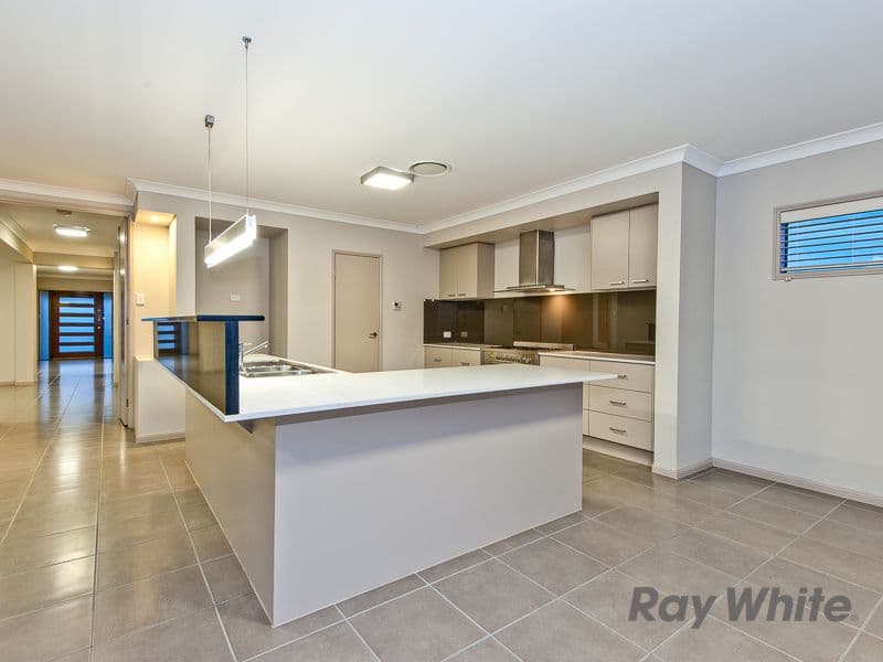 33 Pressland Street, Carseldine QLD 4034, Carseldine - Thumbnail 7