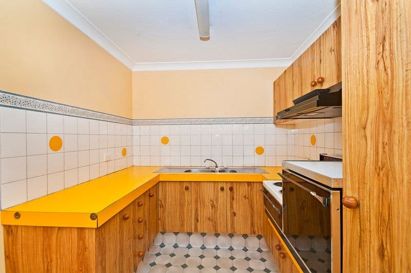 19 Fifteenth Avenue, PALM BEACH QLD 4221, Palm Beach - Thumbnail 5