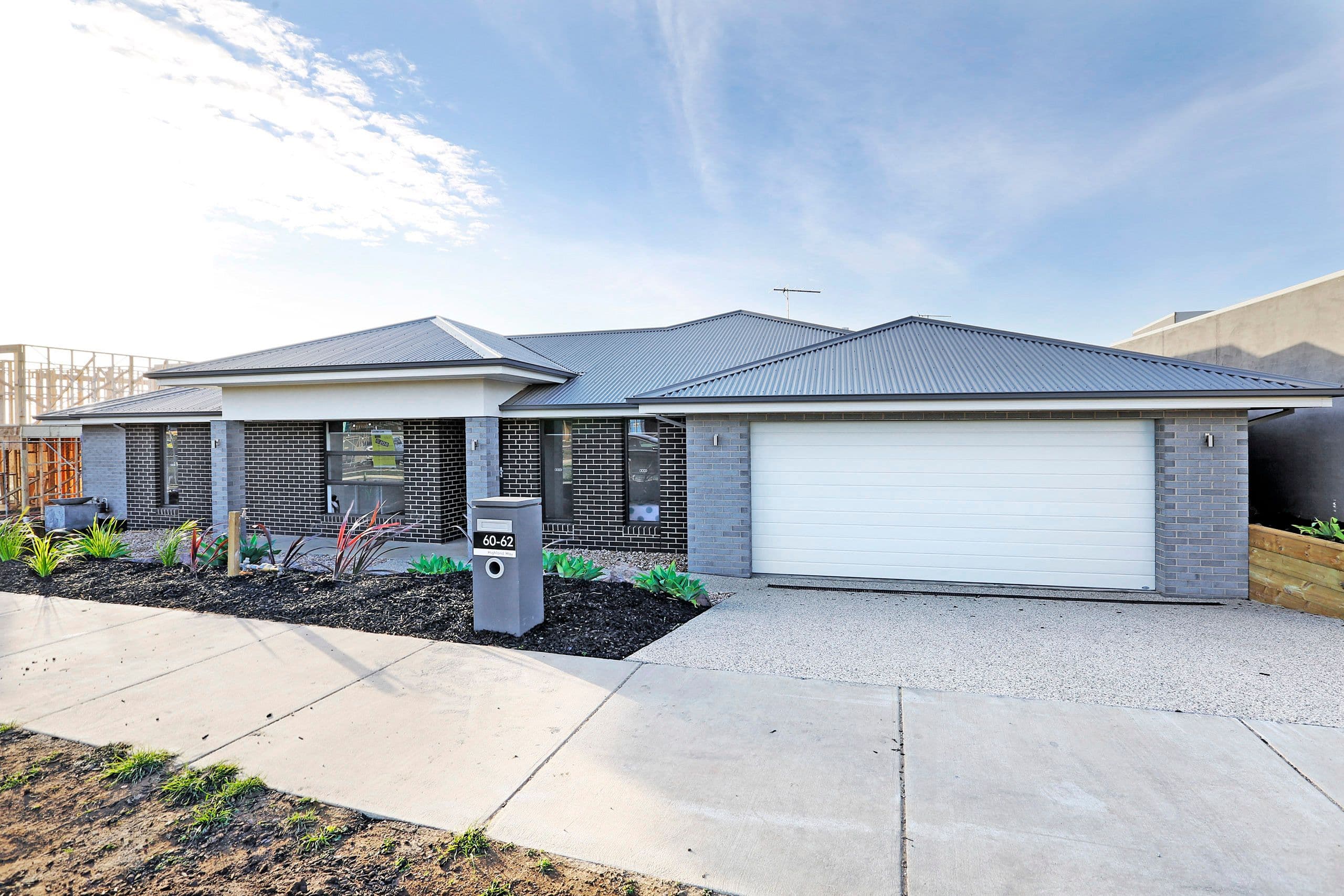 60-62 Highland Way, Highton VIC 3216, Highton - Thumbnail 5