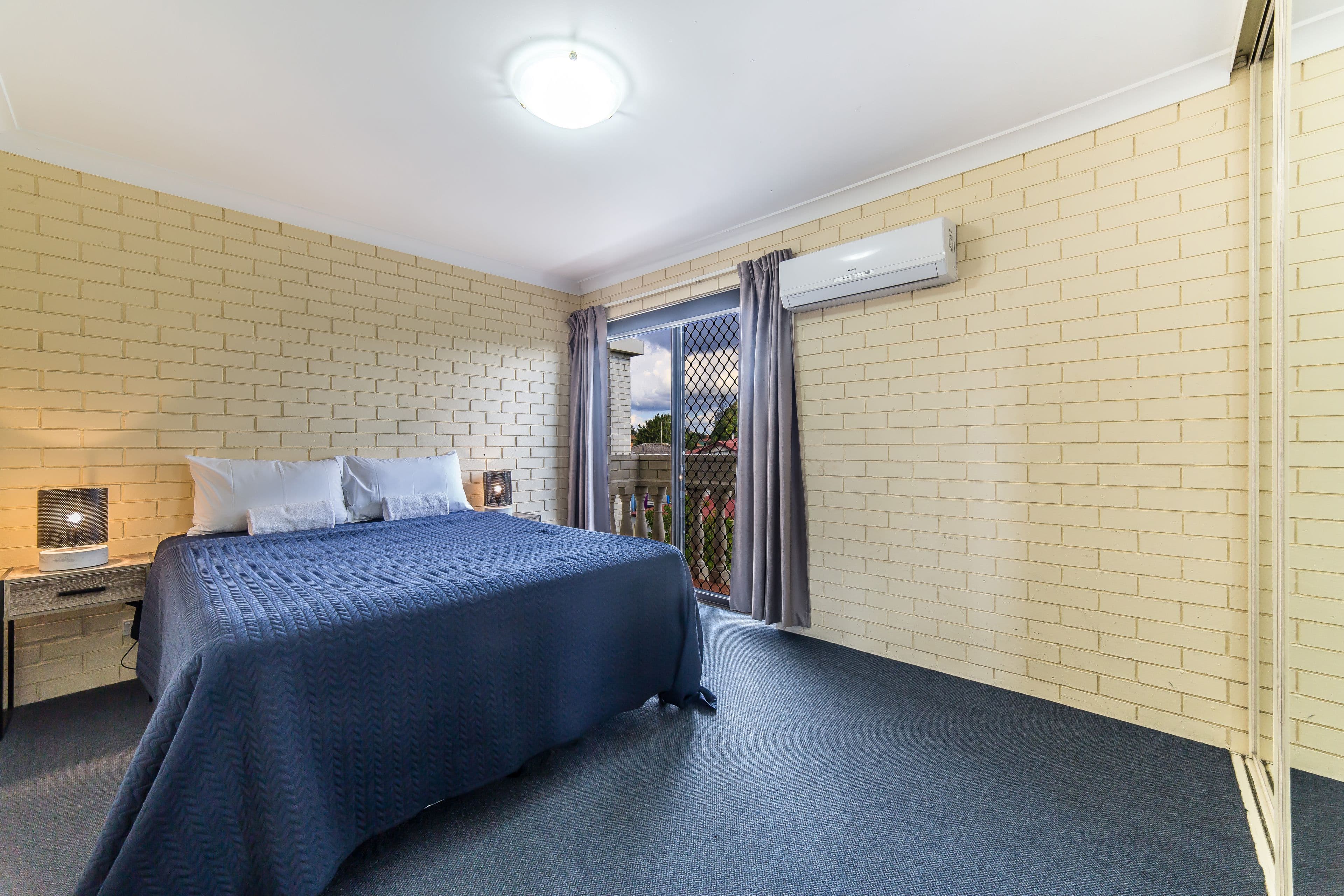 132 Marine Parade, Southport QLD 4215, Southport - Thumbnail 6