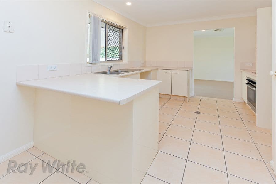 15 Scenic Crescent, SPRINGFIELD QLD 4300, Springfield - Thumbnail 2