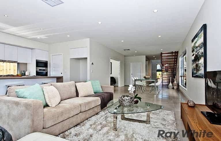 16 Araluen Street, Kedron QLD 4031, Kedron - Thumbnail 2