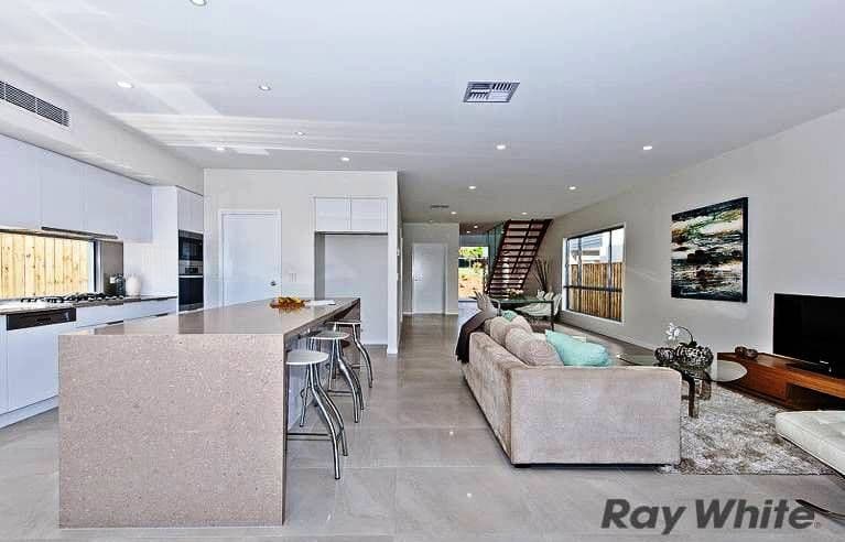 16 Araluen Street, Kedron QLD 4031, Kedron - Thumbnail 3