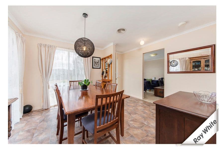 18 Vonwiller Crescent, THEODORE ACT 2905, Theodore - Thumbnail 4