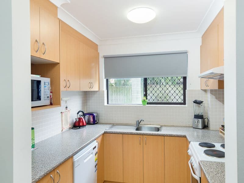 19 Malcolm Street, Hawthorne QLD 4171, Hawthorne - Thumbnail 4