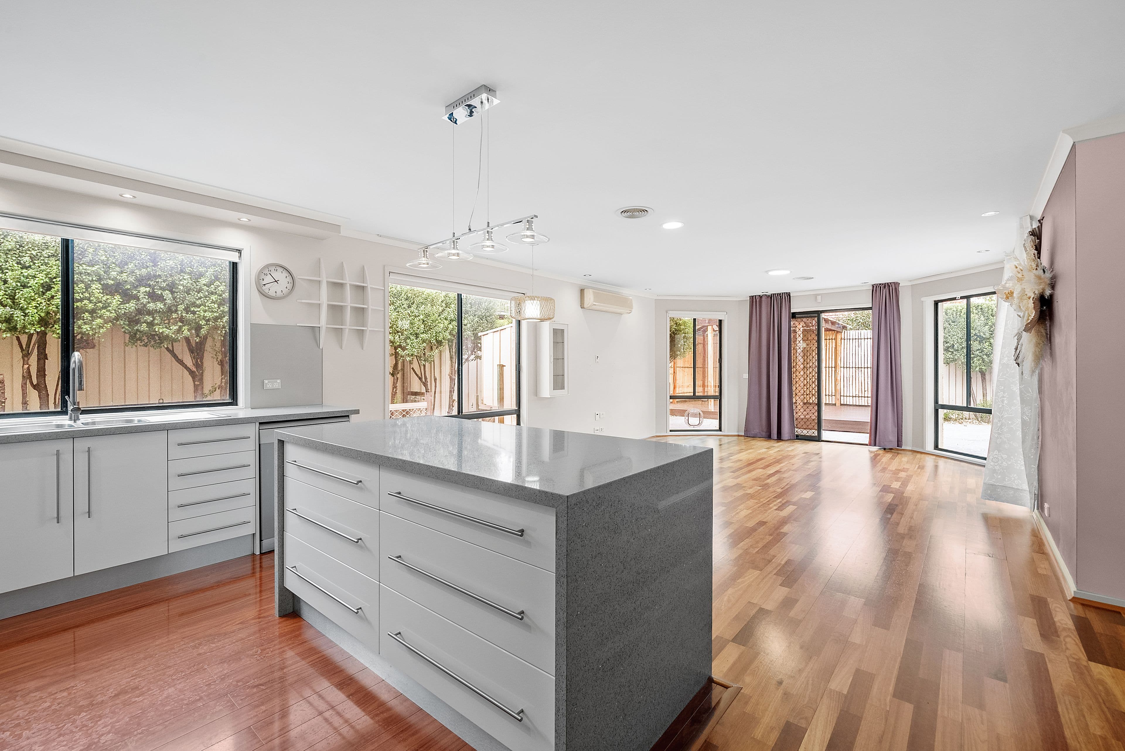 39 Parkin Avenue, Caroline Springs VIC 3023, Caroline Springs - Thumbnail 4