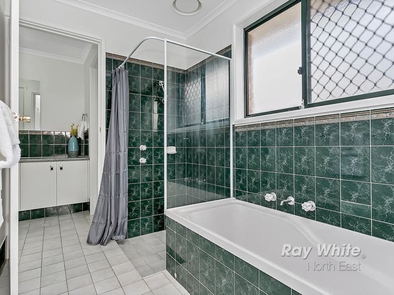 14 Holbrooks Crescent, Greenwith SA 5125, Greenwith - Thumbnail 4