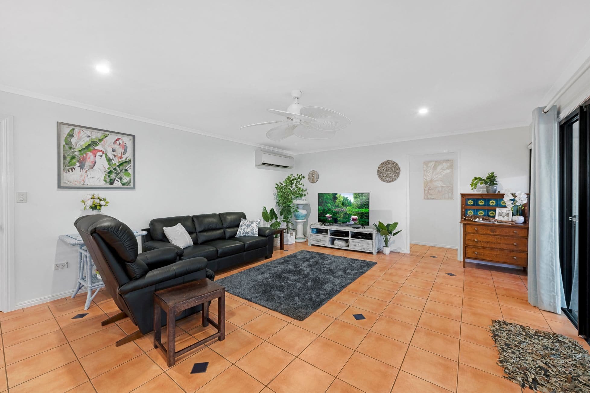 71 Chancellor Drive, Avenell Heights QLD 4670, Avenell Heights - Thumbnail 7