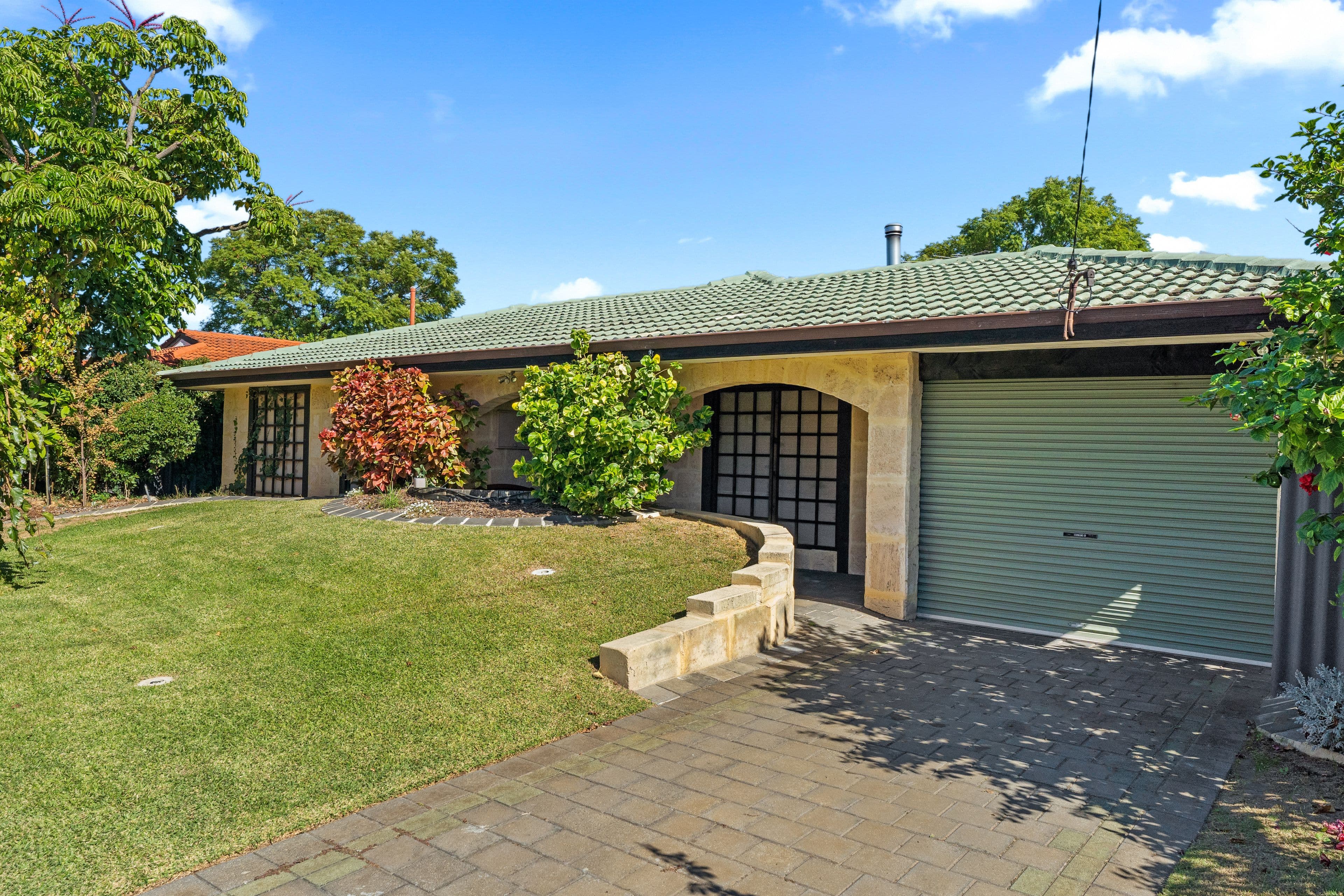 7 Wendo Court, Hillman WA 6168, Hillman - Thumbnail 2