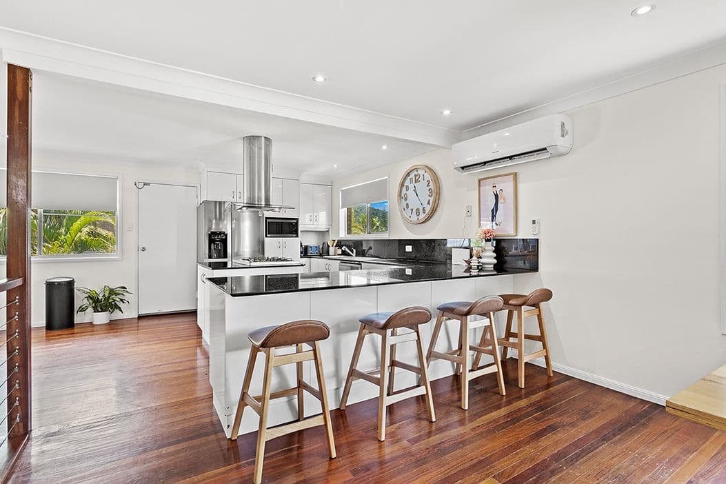 8 Woomerah Street, Cannonvale QLD 4802, Cannonvale - Thumbnail 4