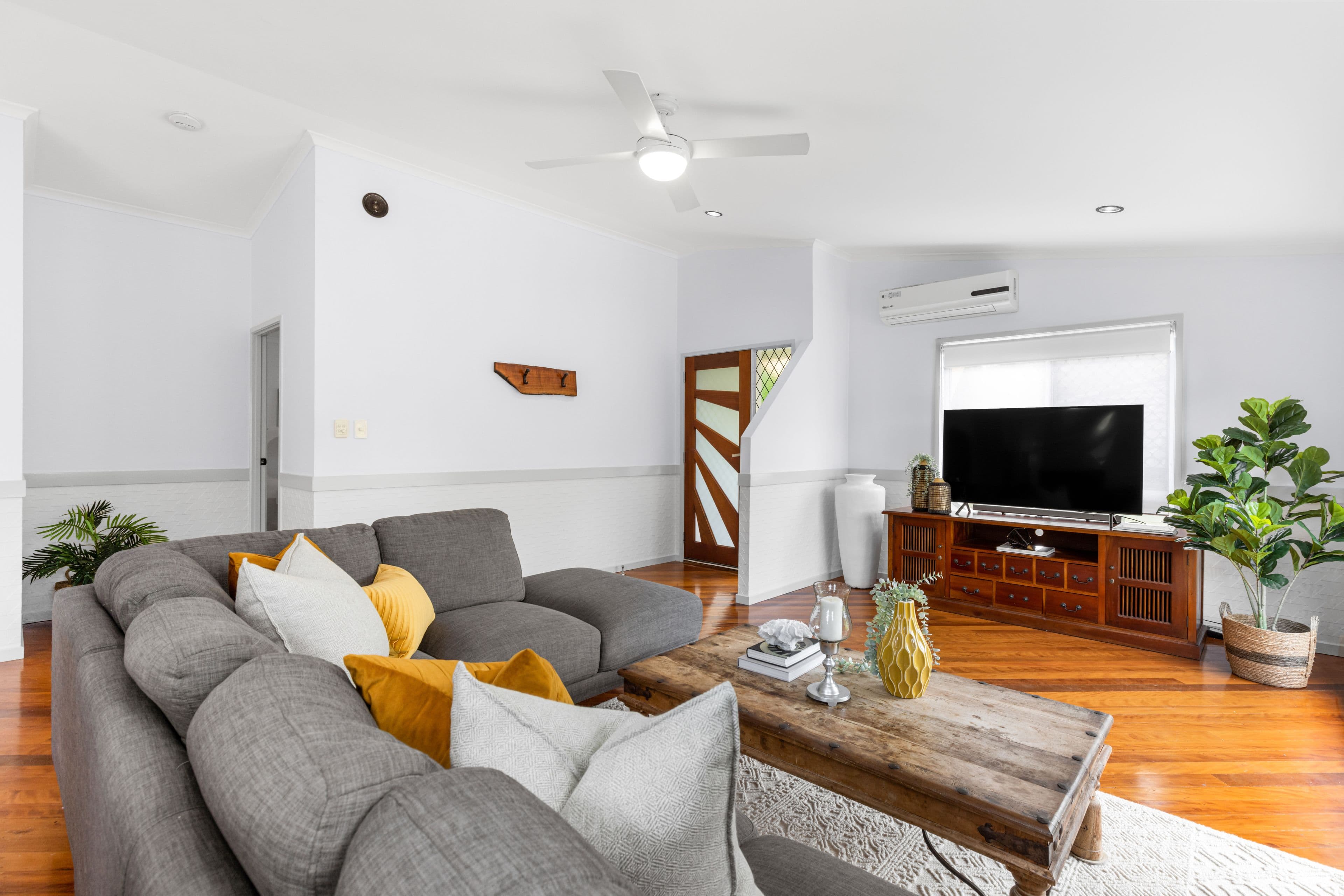 24 Huntingdale Drive, Nambour QLD 4560, Nambour - Thumbnail 2