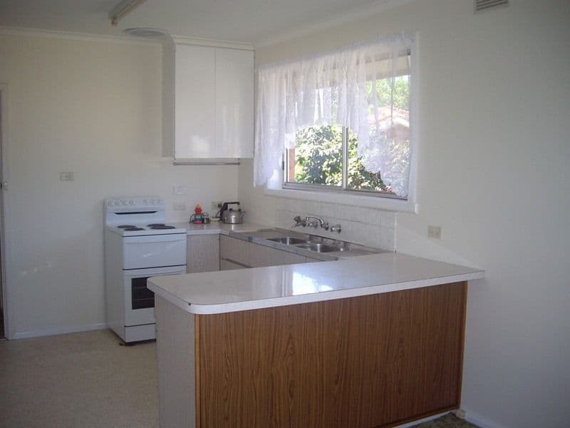 24  Young Street, NAGAMBIE VIC 3608, Nagambie - Thumbnail 2
