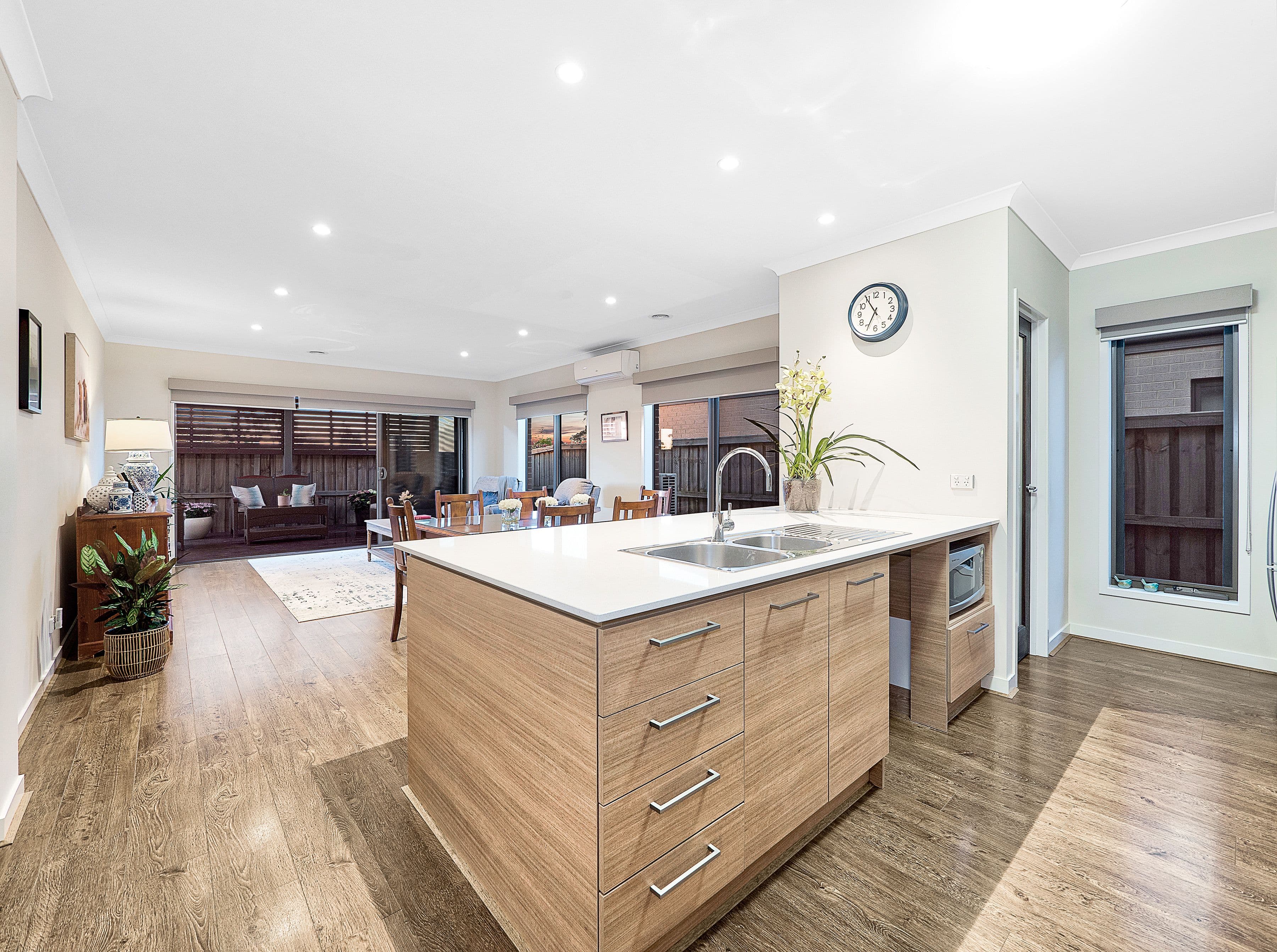 12 Mahal Drive, Clyde North VIC 3978, Clyde North - Thumbnail 7