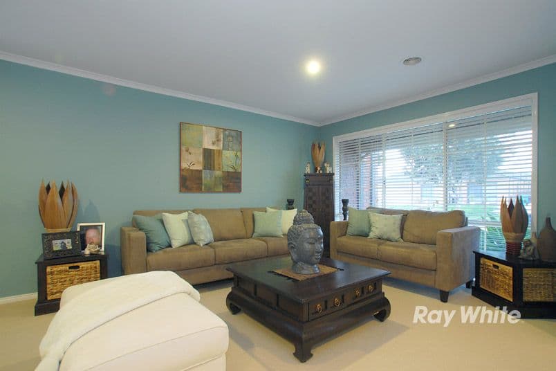 25 Sundial Court, BERWICK VIC 3806, Berwick - Thumbnail 4