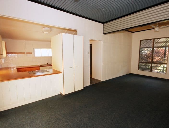 7 Fig Tree Ct, Kingston, QLD, 4114, Kingston - Thumbnail 3