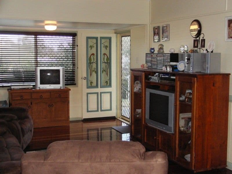 230 Horton Street, KOONGAL QLD 4701, Koongal - Thumbnail 2