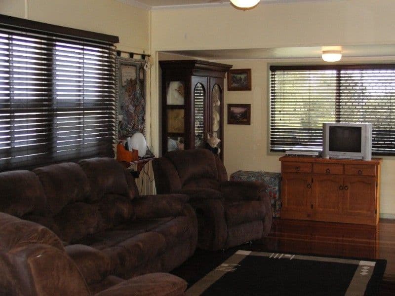 230 Horton Street, KOONGAL QLD 4701, Koongal - Thumbnail 4