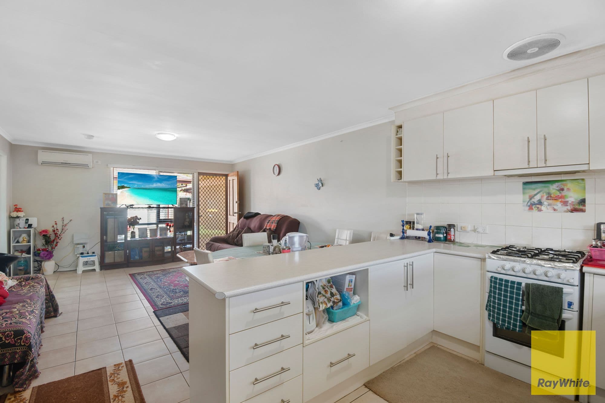 14 Fay Street, Melton VIC 3337, Melton - Thumbnail 7