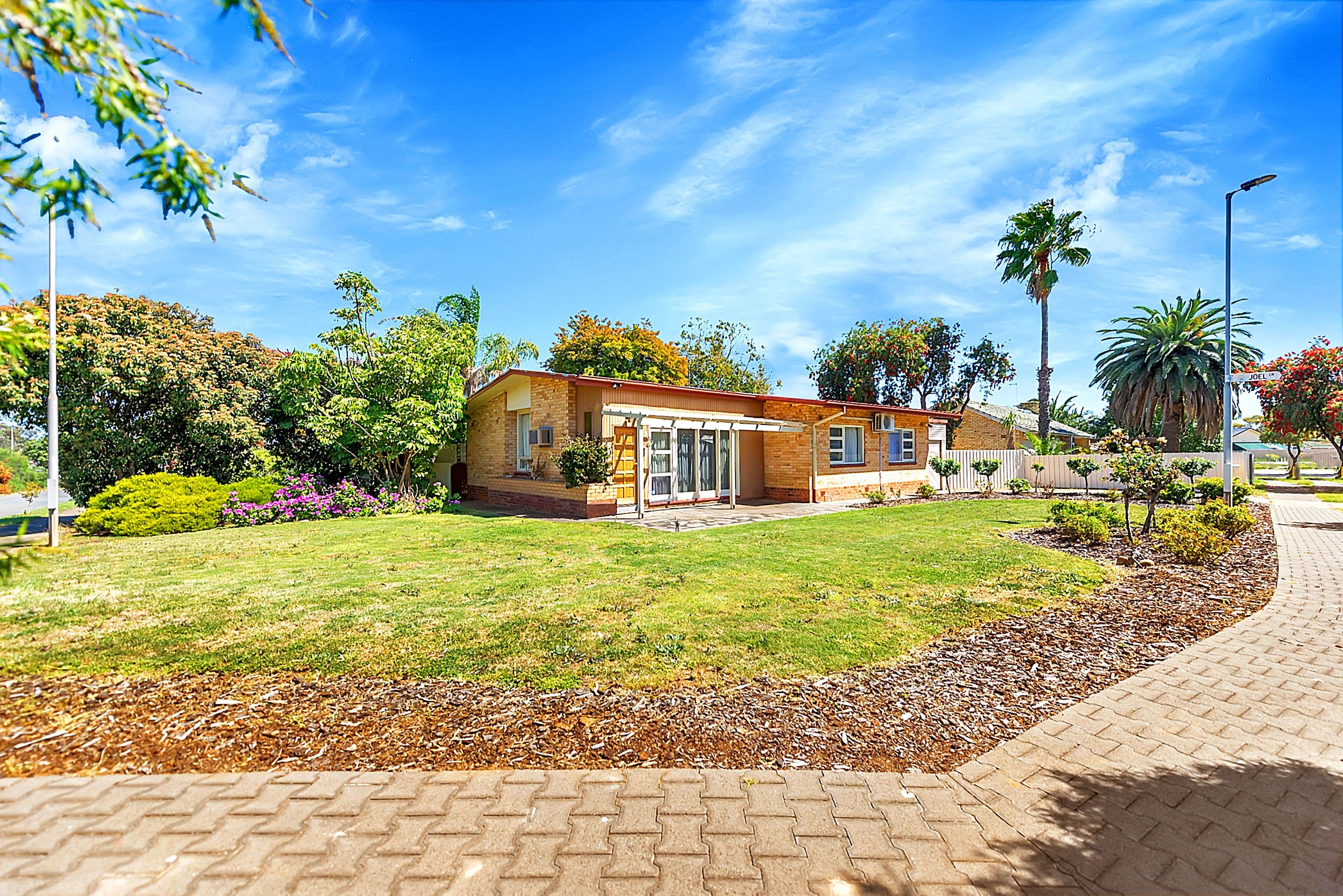 22 Cameron Road, Elizabeth Vale SA 5112, Elizabeth Vale - Thumbnail 2