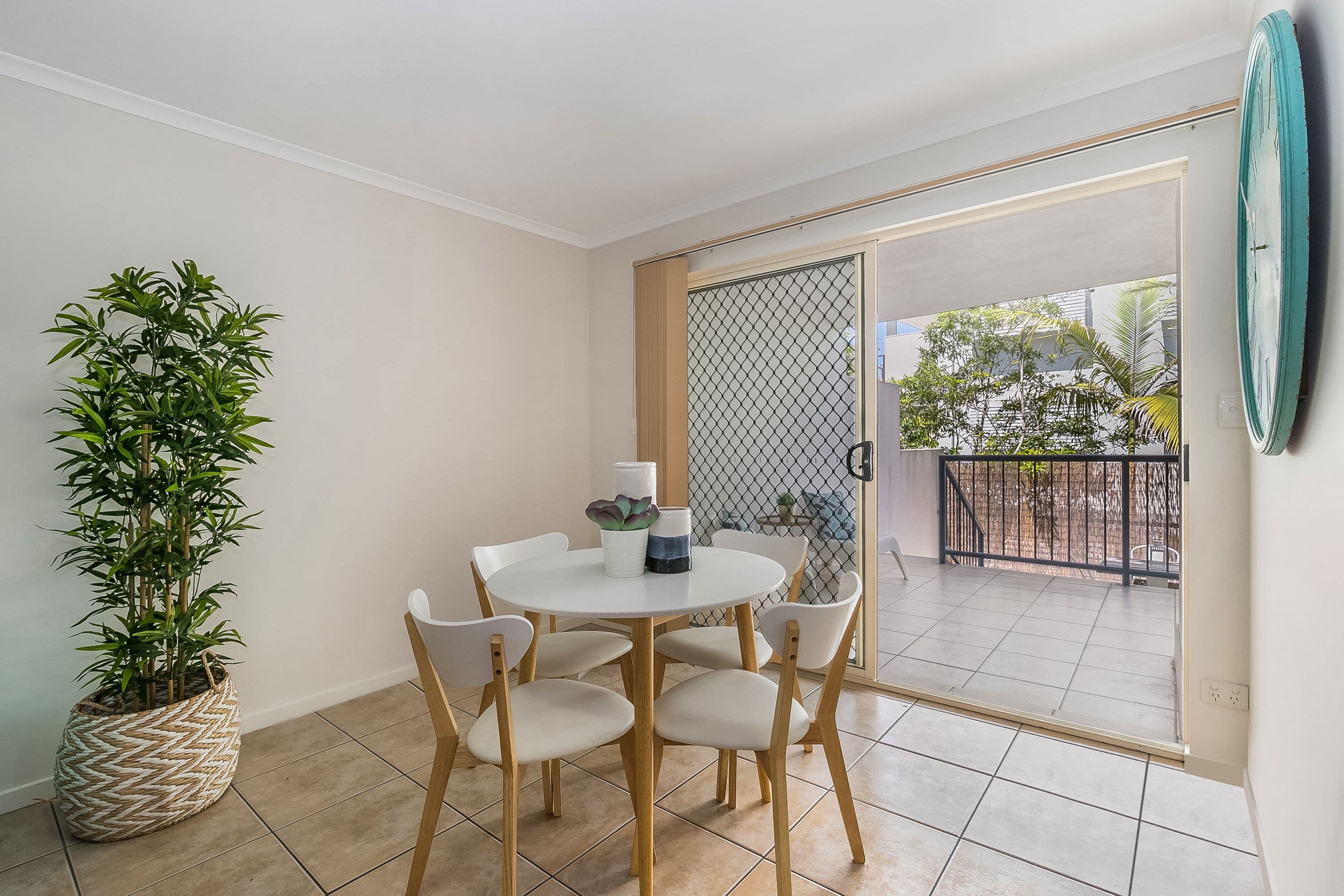 9 Railway Avenue, Indooroopilly QLD 4068, Indooroopilly - Thumbnail 2