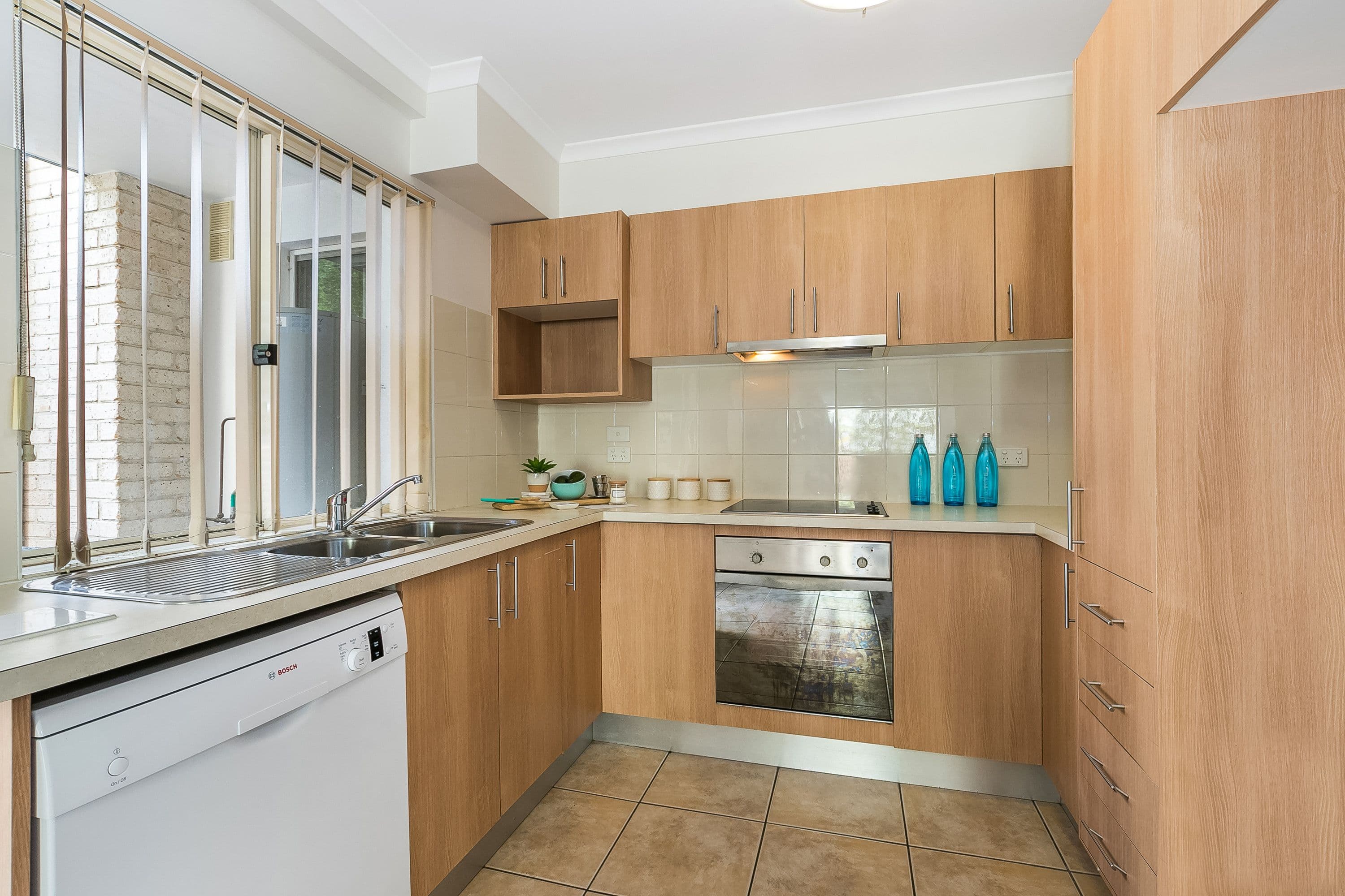 9 Railway Avenue, Indooroopilly QLD 4068, Indooroopilly - Thumbnail 3