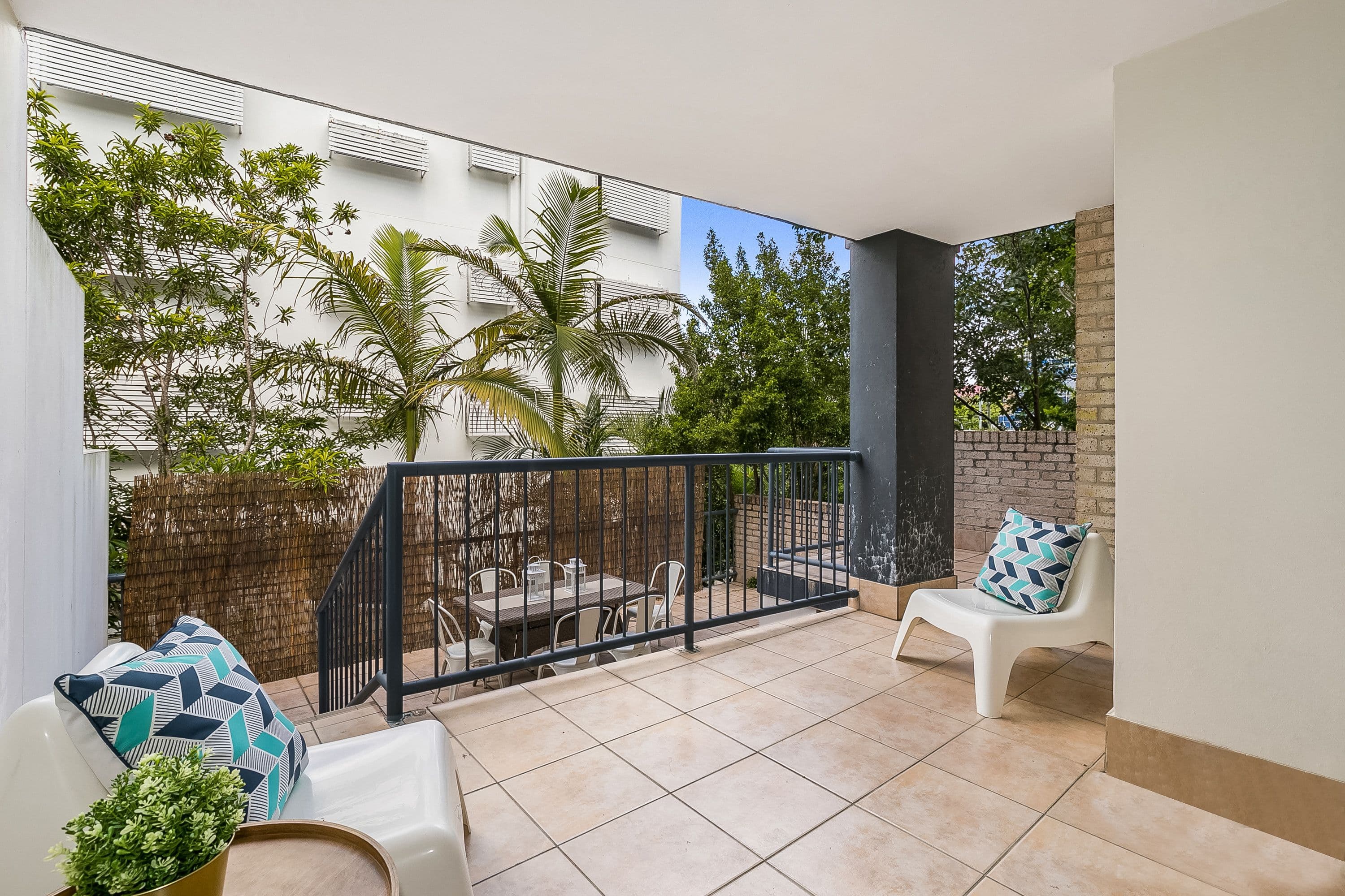9 Railway Avenue, Indooroopilly QLD 4068, Indooroopilly - Thumbnail 4