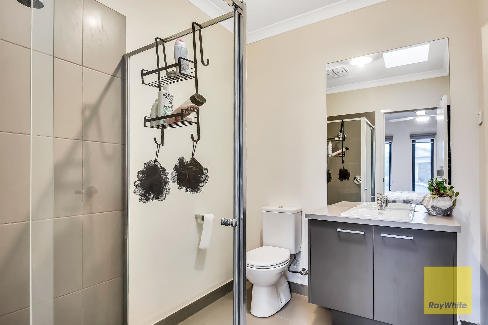 8 Woolshed Drive, Truganina VIC 3029, Truganina - Thumbnail 7
