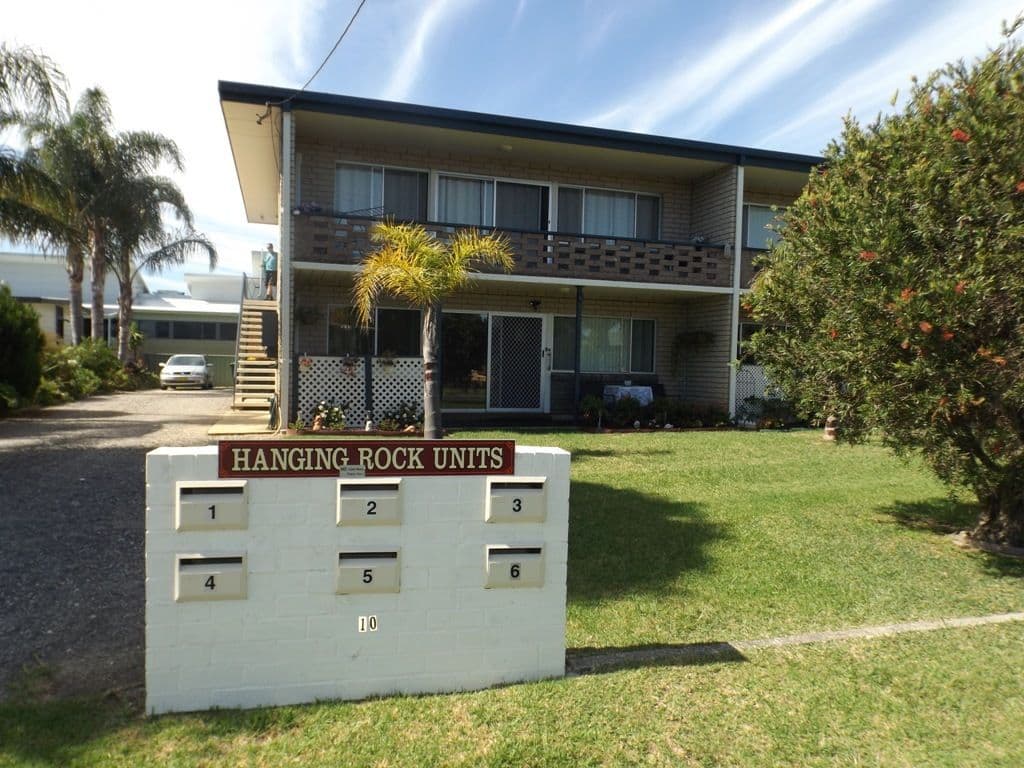 10 Catlin Avenue, Batemans Bay NSW 2536, Batemans Bay - Image 1