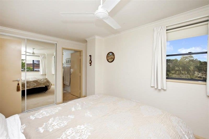 265  Wharf Road, NEWCASTLE NSW 2300, Newcastle - Thumbnail 4