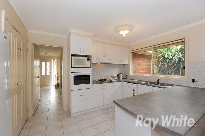 128 McGregor Road, PAKENHAM VIC 3810, Pakenham - Thumbnail 2