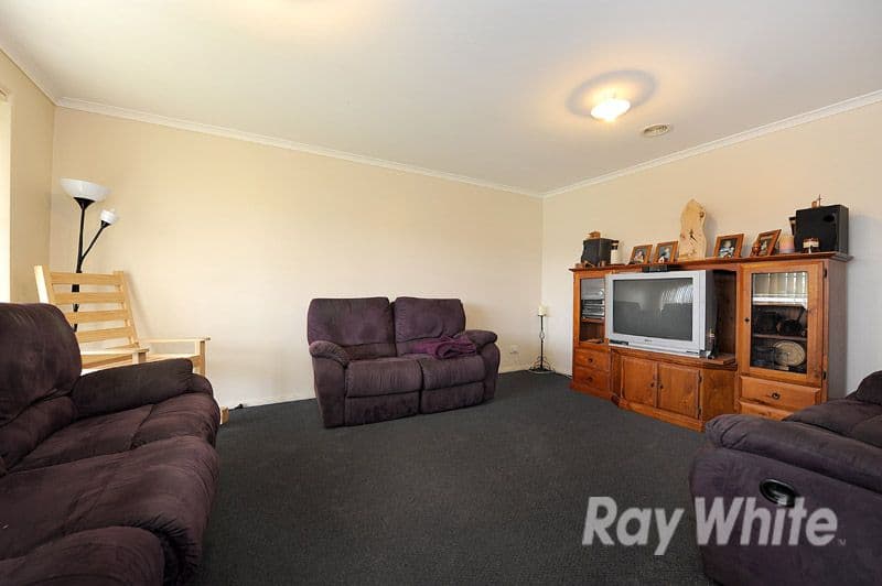 128 McGregor Road, PAKENHAM VIC 3810, Pakenham - Thumbnail 3