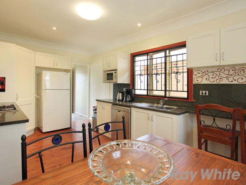 5 Gordon Street, BRIGHTON QLD 4017, Brighton - Thumbnail 3