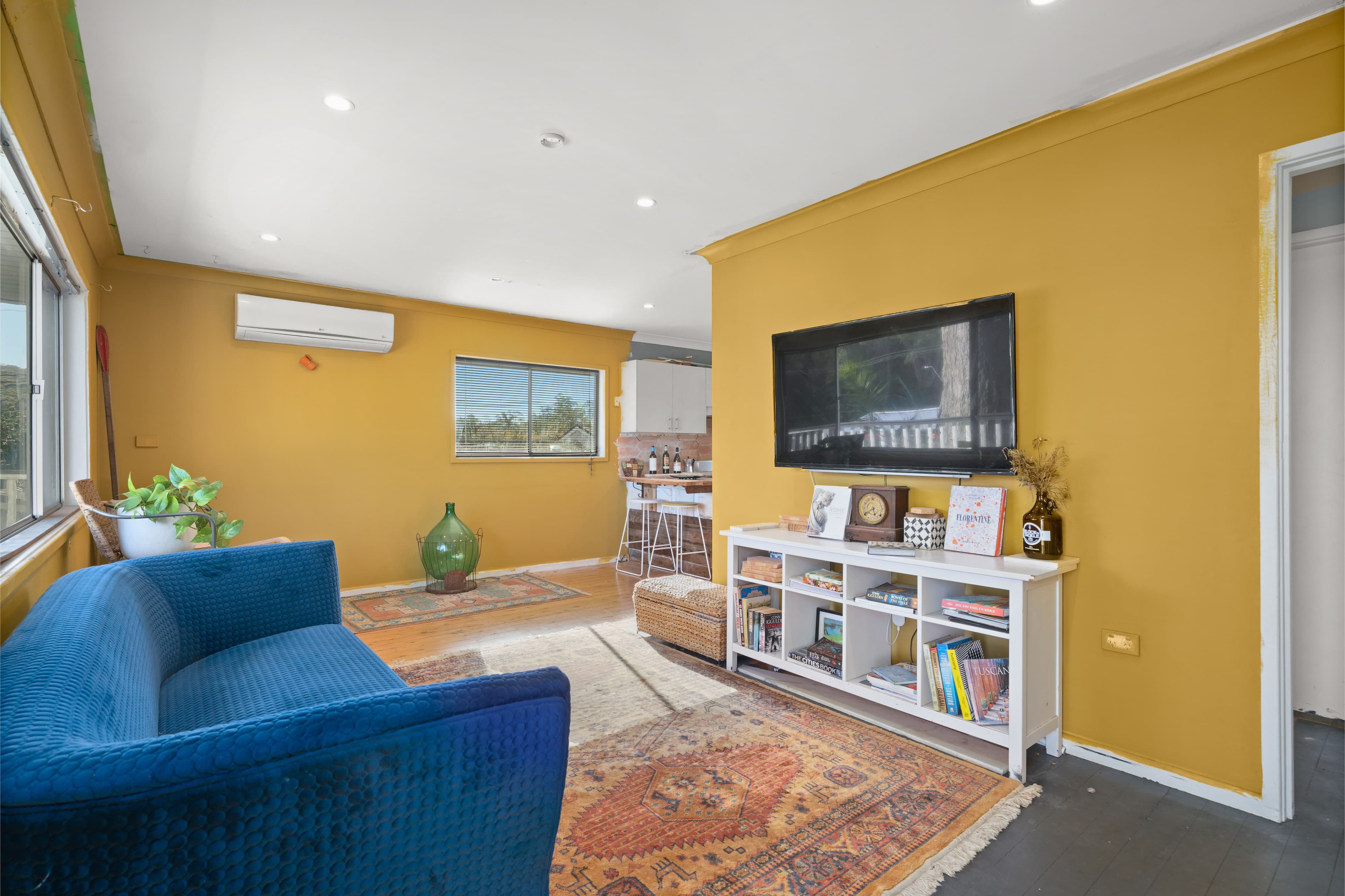 33 Empire Bay Drive, Kincumber NSW 2251, Kincumber - Thumbnail 3