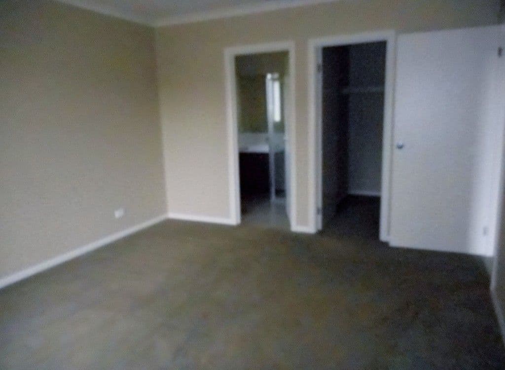 12 Shepherds Way, MERNDA VIC 3754, Mernda - Thumbnail 5