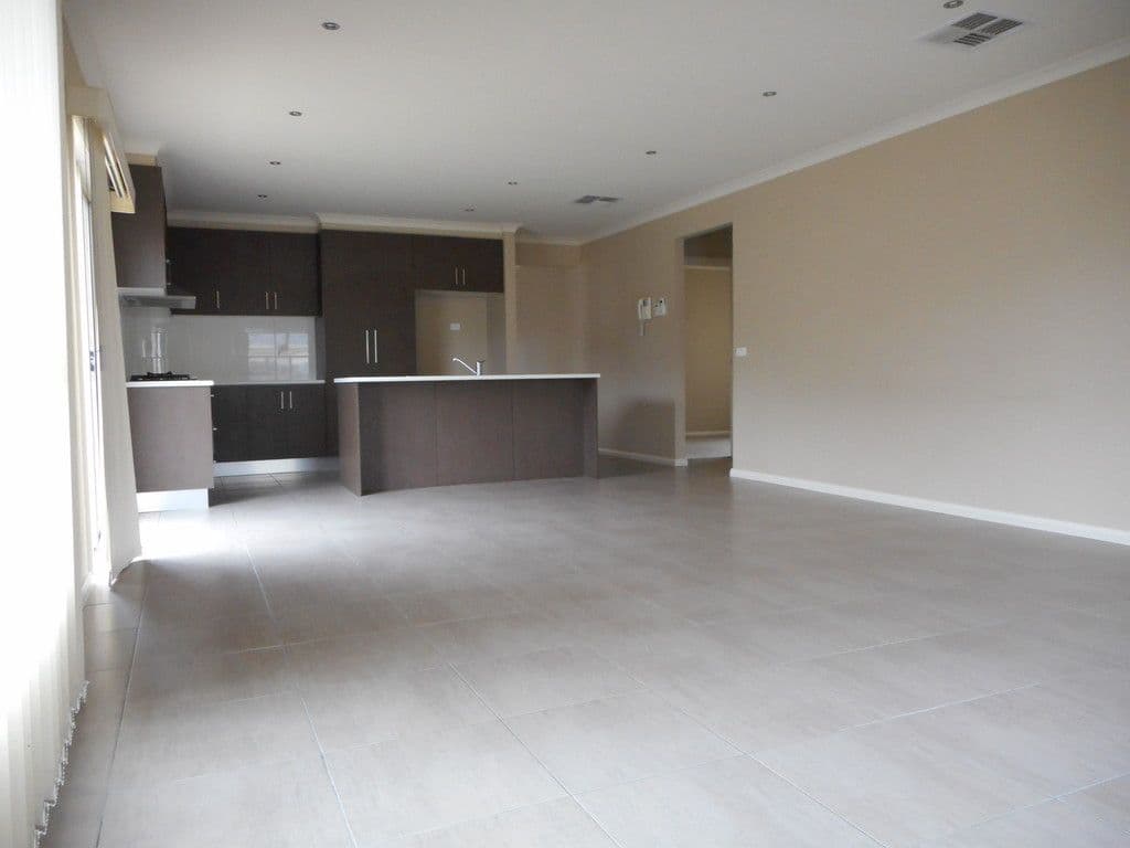 12 Shepherds Way, MERNDA VIC 3754, Mernda - Thumbnail 6