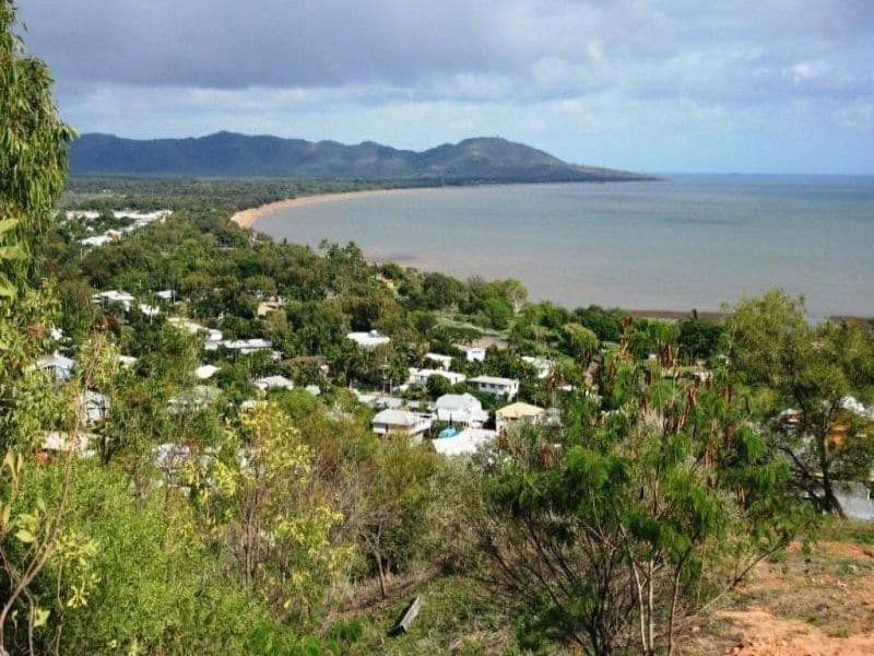 1 Seaview Court, CASTLE HILL QLD 4810, Castle Hill - Thumbnail 2