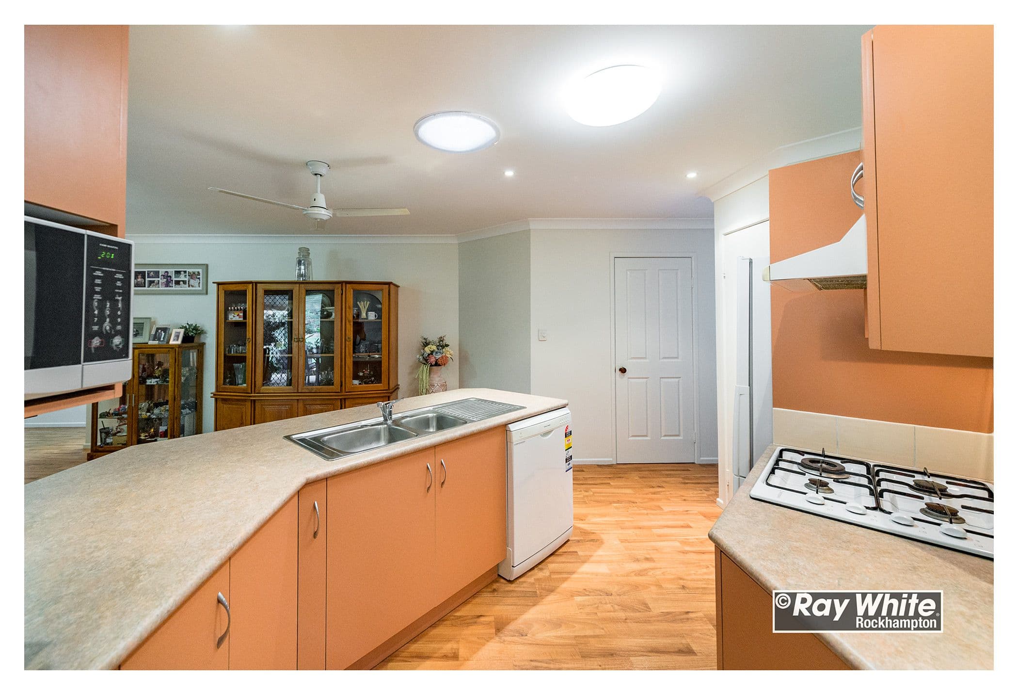 4 Sandalwood Street, Norman Gardens QLD 4701, Norman Gardens - Thumbnail 4