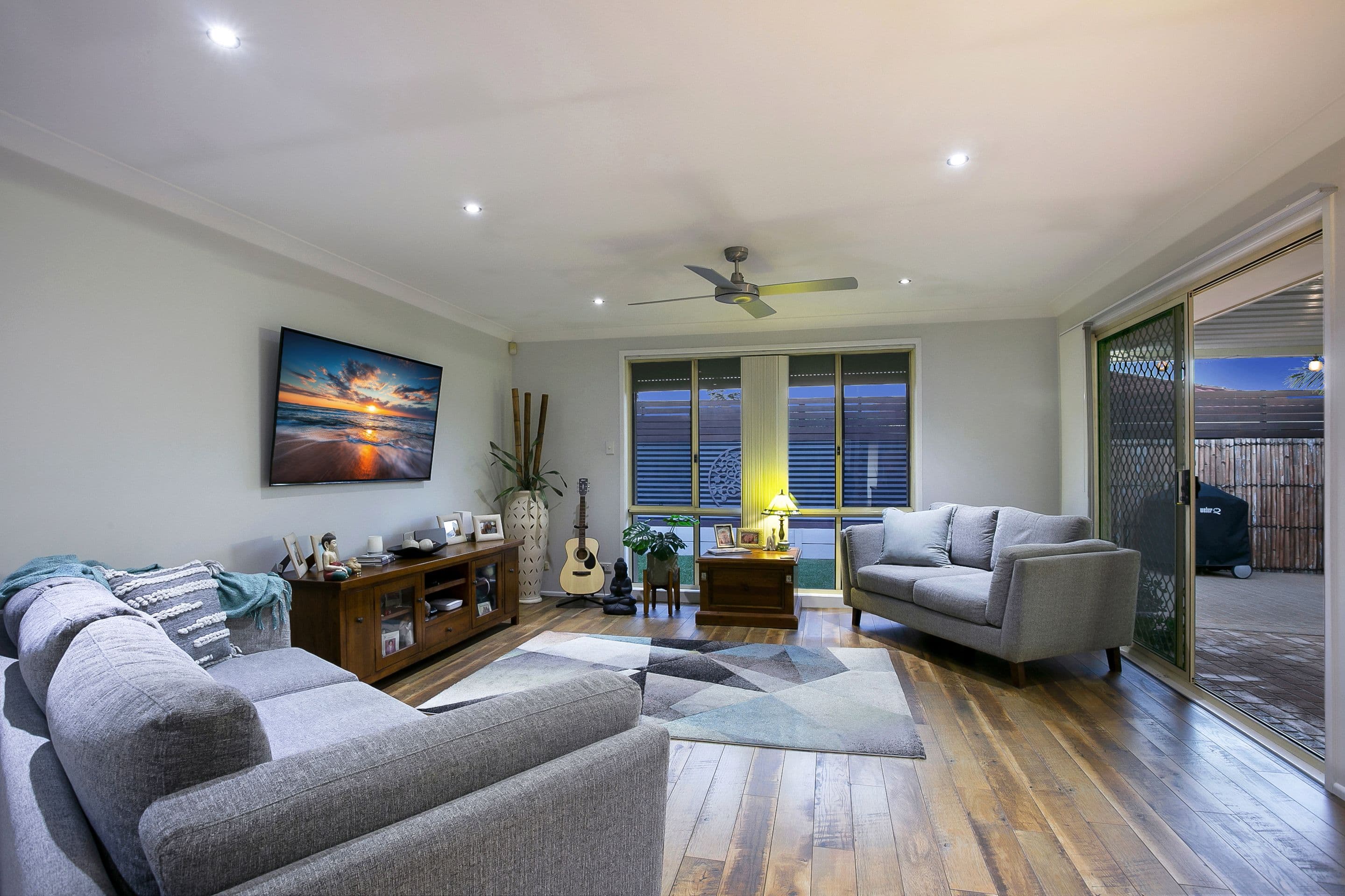 8 killarney Avenue, Glenmore Park NSW 2745, Glenmore Park - Thumbnail 2