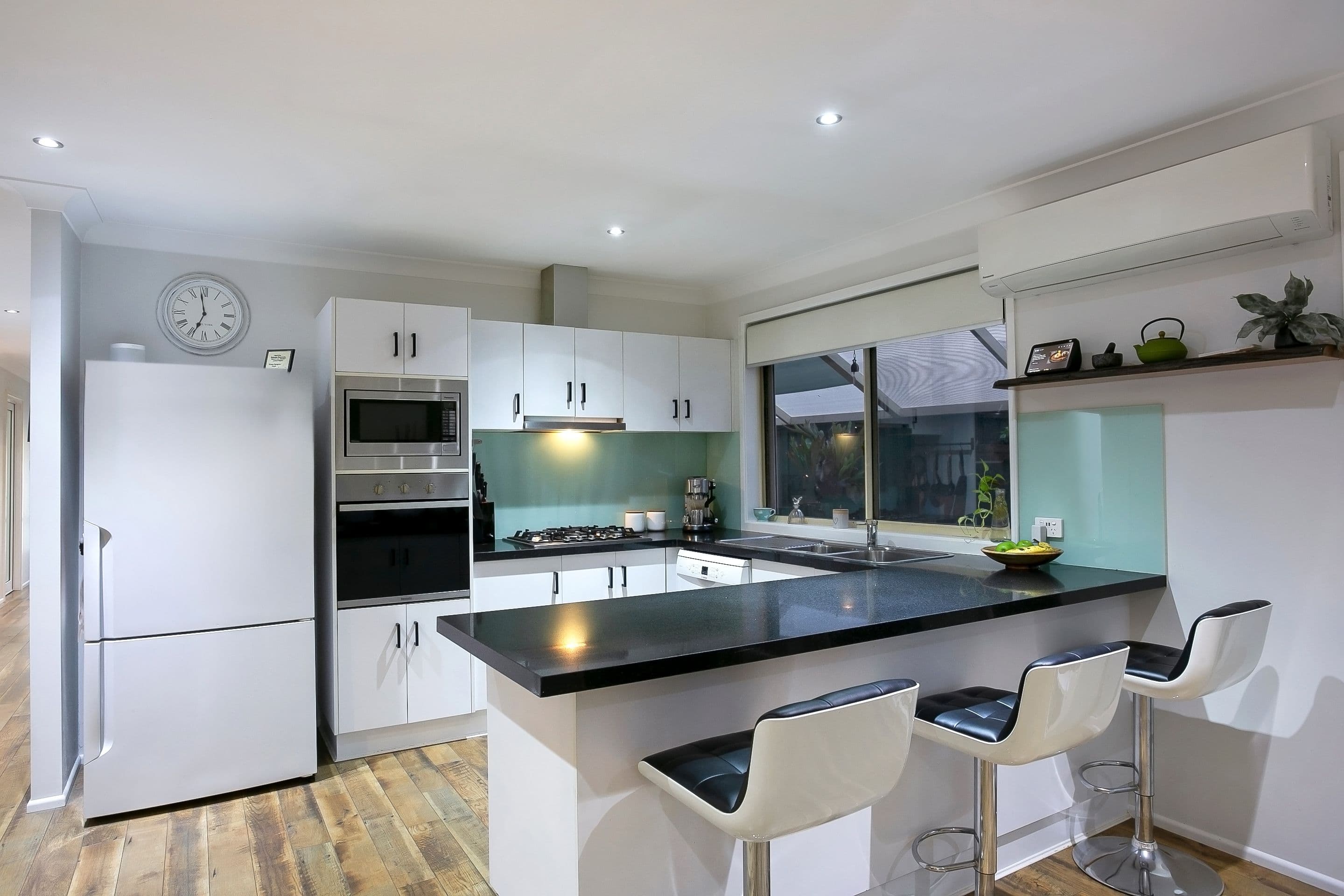 8 killarney Avenue, Glenmore Park NSW 2745, Glenmore Park - Thumbnail 3