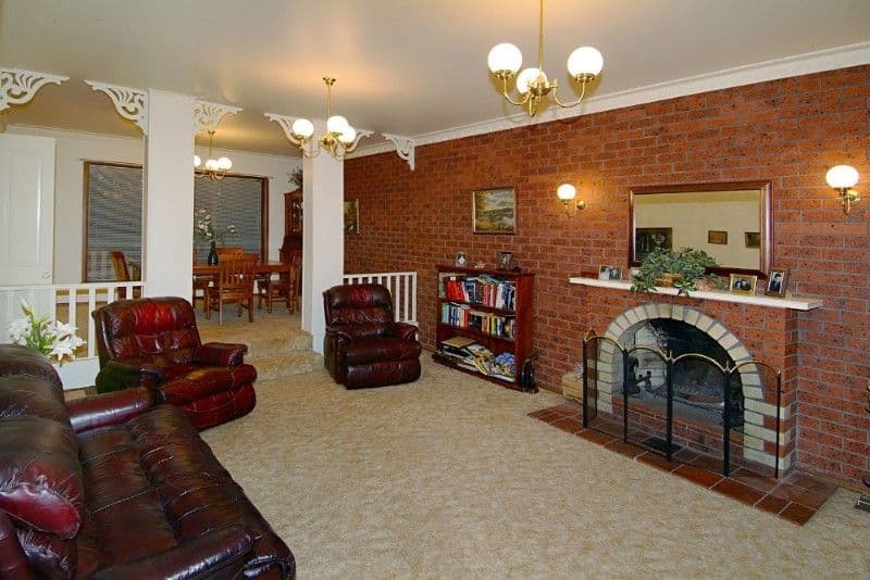 7 Newton Court, WATSONIA NORTH VIC 3087, Watsonia North - Thumbnail 3