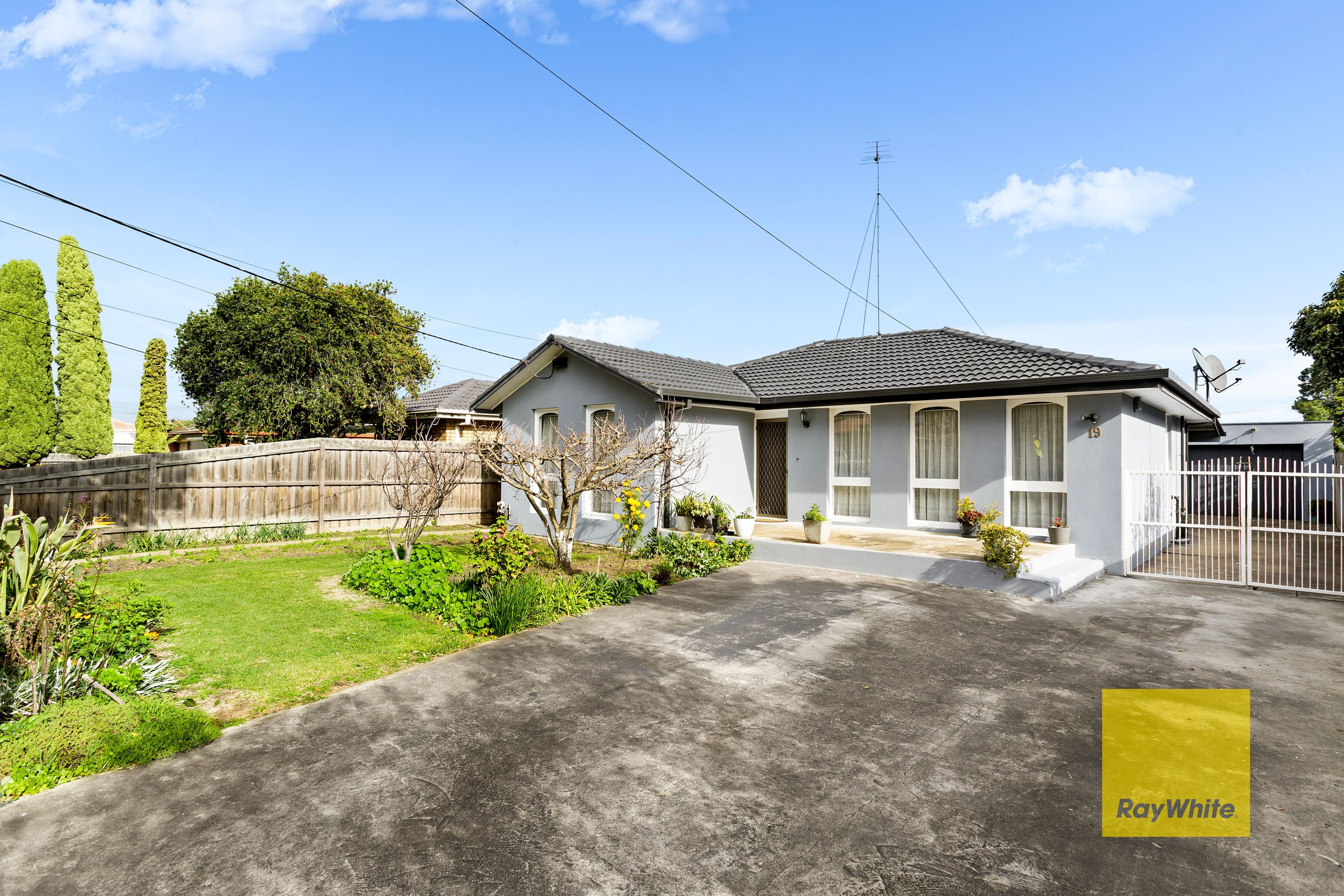 19 Princess Road, Corio VIC 3214, Corio - Thumbnail 2