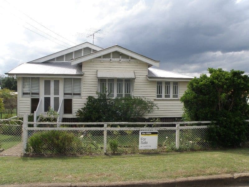 9 Wiggins Street, GATTON QLD 4343, Gatton - Image 1