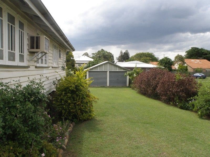 9 Wiggins Street, GATTON QLD 4343, Gatton - Thumbnail 5